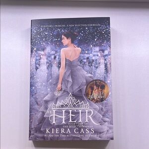 Brand New “The Heir” by Kiera Cass Book